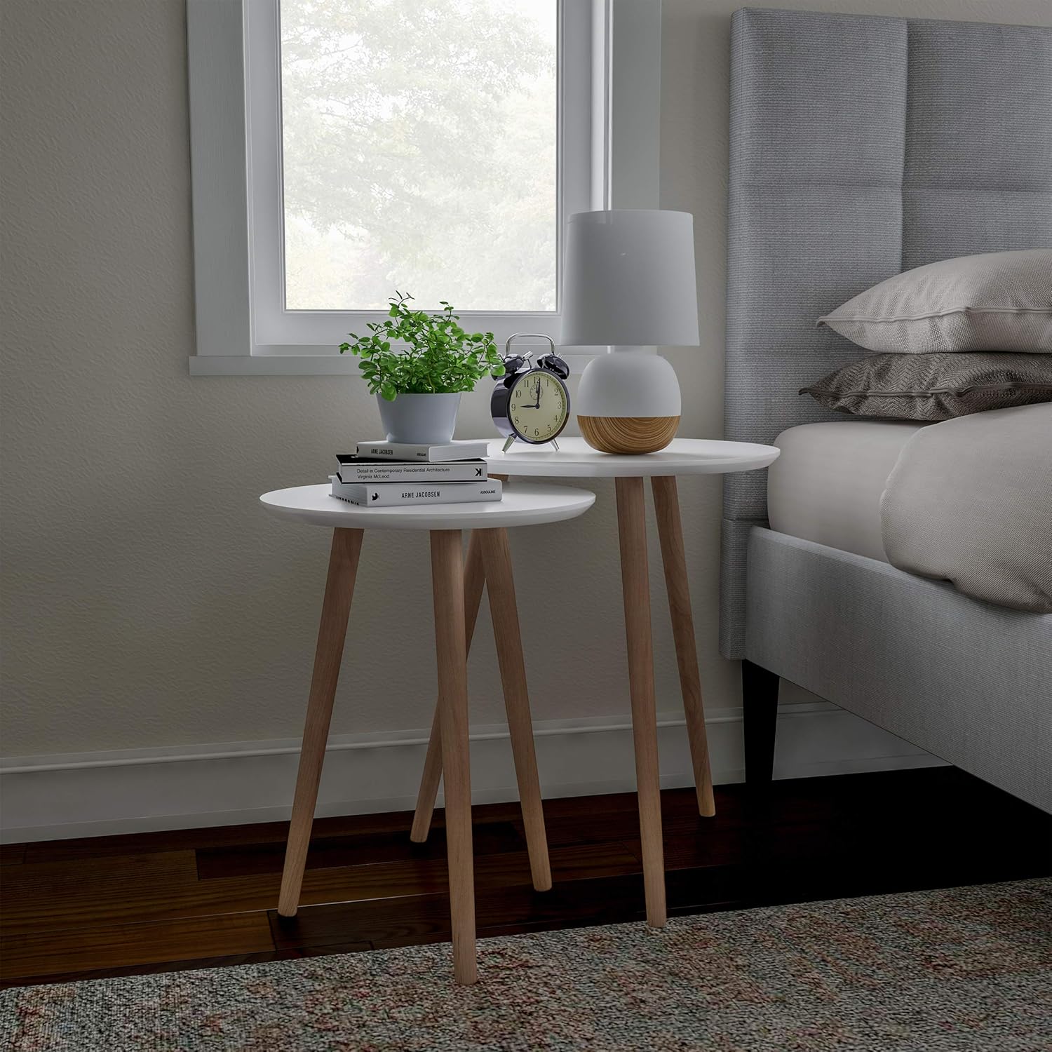 Modern Nesting Round Side Tables Set of 2 – Mid-Century Accent Tables for Living Room, Bedroom & Home Office – Space-Saving Stackable End Table Set – White & Natural Finish